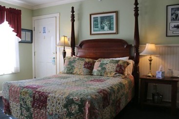 Hotel Kearsarge Inn