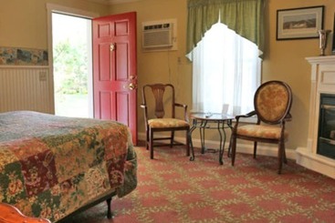 Hotel Kearsarge Inn