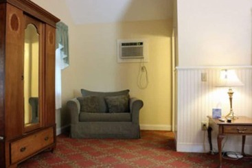 Hotel Kearsarge Inn