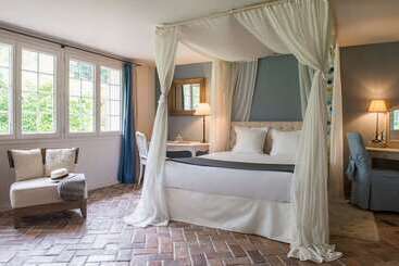 Hôtel Domaine De Bellevue, The Originals Relais