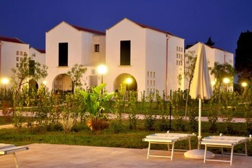 هتل Residence Blu Mare Alimini