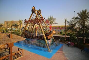 Swiss Inn Teda Hotel & Aqua Park
