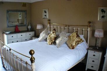 The Bowl Inn - Ashford
