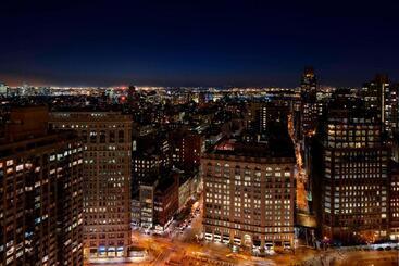 هتل The New York Edition