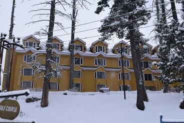 هتل Zahgeer Continental Gulmarg