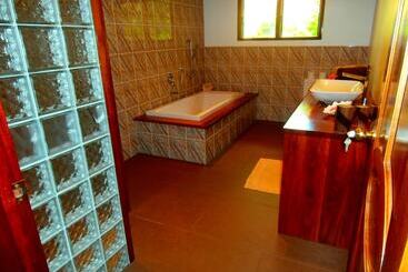 Korovesi Sunshine Villas