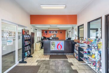 Motel 6 Clarkston Wa