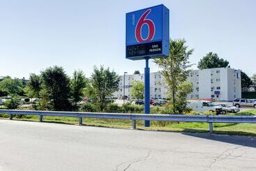 Motel 6 Portland, Me
