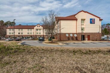 Motel 6 Rocky Mount, Nc