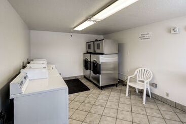 Motel 6ogden, Ut  Riverdale