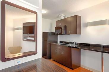 Motel 6swift Current, Sk