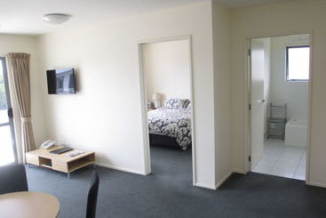 모텔 Bay Crest Motor Lodge