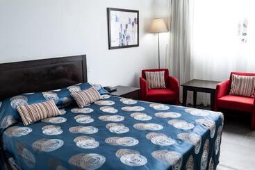 مُتل Route 66 Motor Inn