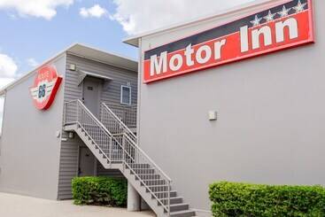 مُتل Route 66 Motor Inn
