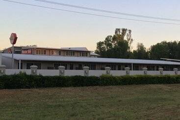 مُتل Route 66 Motor Inn