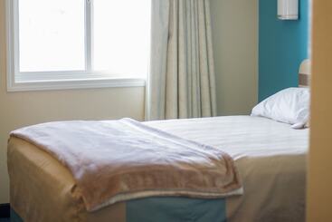 مُتل The Wilshire Inn