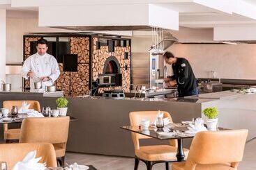 Swissotel Resort Bodrum Beach