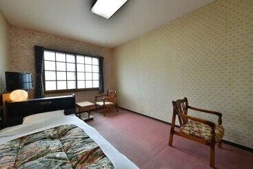 هتل Takenoya Ryokan