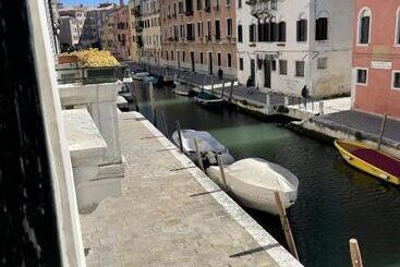 Bed and Breakfast Casa Caburlotto