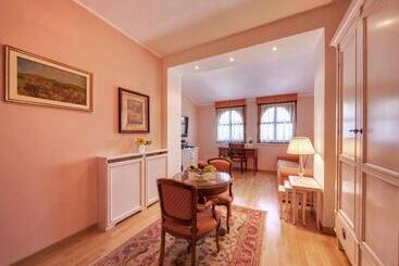 Boutique Hotel Villa Vulin