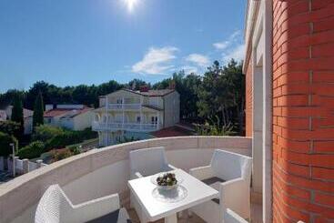 Boutique Hotel Villa Vulin