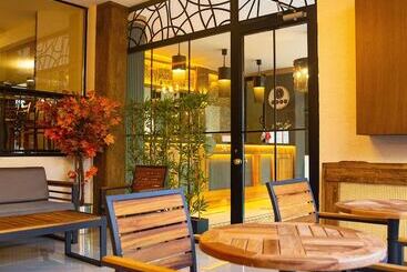 Emirtimes Hotel Kadıköy