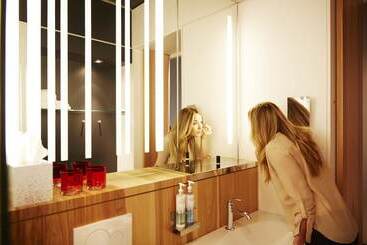 Alt Hotel Winnipeg