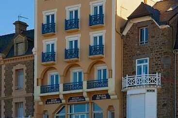 هتل Ambassadeurs Logis
