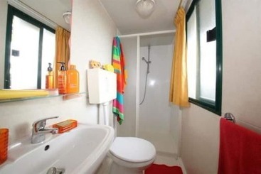 هتل Happy Camp Mobile Homes In Butterfly Camping Village