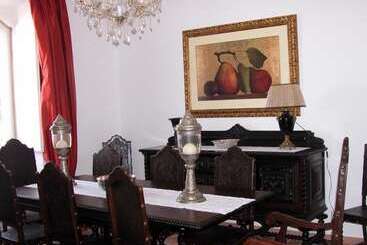 هتل Casa De Estoi