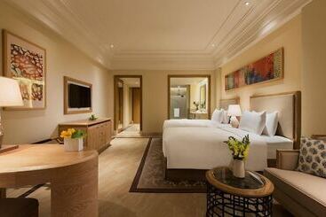 هتل Chimelong Hengqin Bay