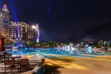 هتل Chimelong Hengqin Bay