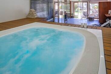 酒店 Elegance Suites