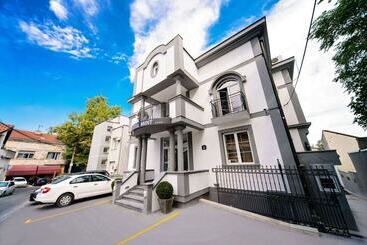 Garni Hotel Mint