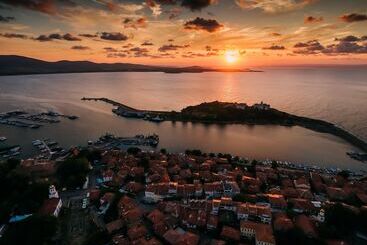 هتل Green Life Beach Resort Sozopol