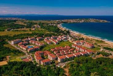 هتل Green Life Beach Resort Sozopol