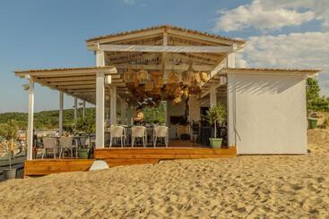 هتل Green Life Beach Resort Sozopol