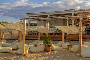 هتل Green Life Beach Resort Sozopol