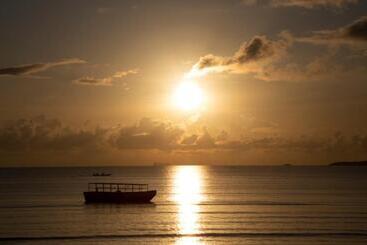 هتل Best Western Jangwani Sea Breeze Resort