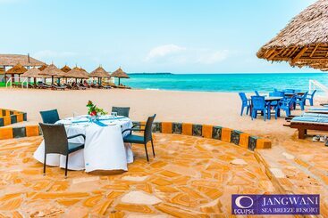 هتل Best Western Jangwani Sea Breeze Resort