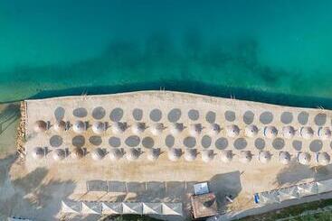 هتل La Blanche Island Bodrum