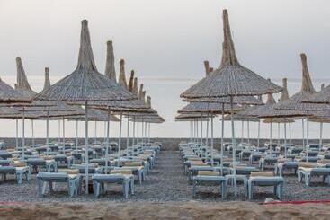 هتل Lucida Beach   All Inclusive