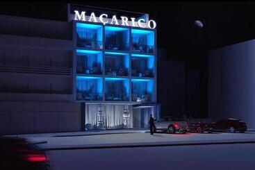 هتل Macarico Beach