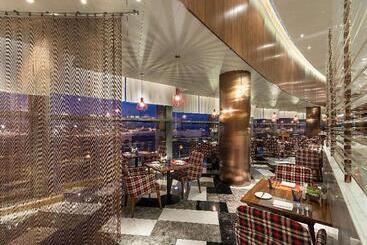 هتل Pullman Nanjing Lukou Airport
