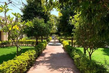 ホテル Roop Vilas Palace