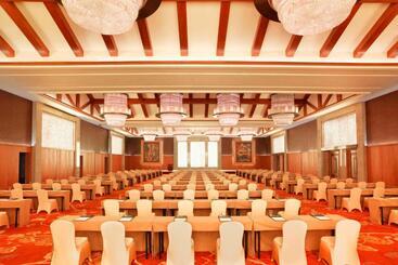 هتل Sheraton Changbaishan Resort