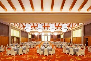 هتل Sheraton Changbaishan Resort
