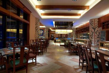 هتل Sheraton Changbaishan Resort
