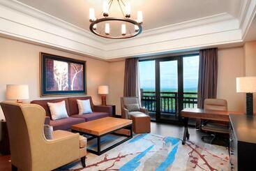 هتل Sheraton Changbaishan Resort