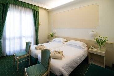 هتل Terme Antoniano